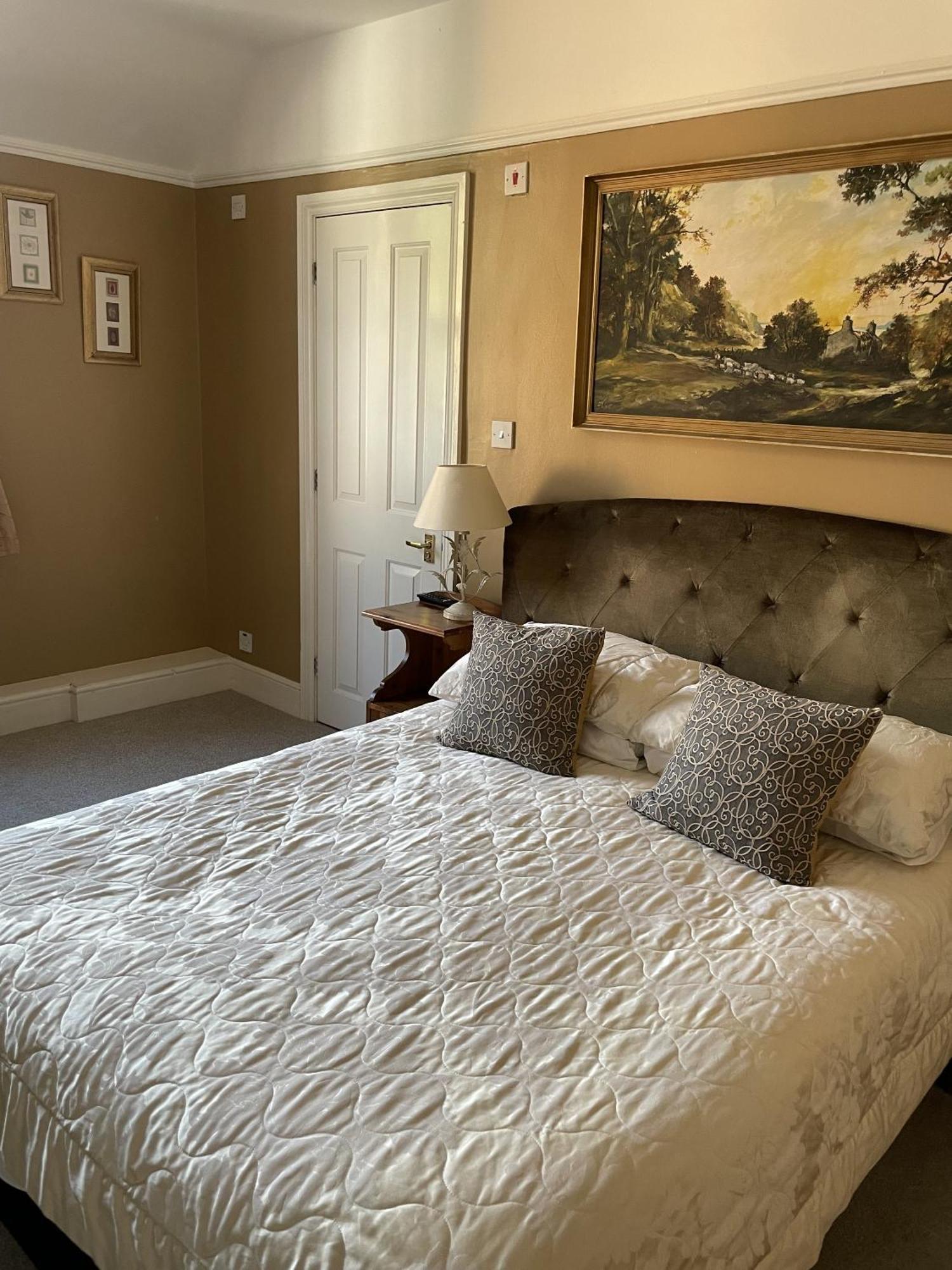 The Eagle Tavern Bed & Breakfast 4*